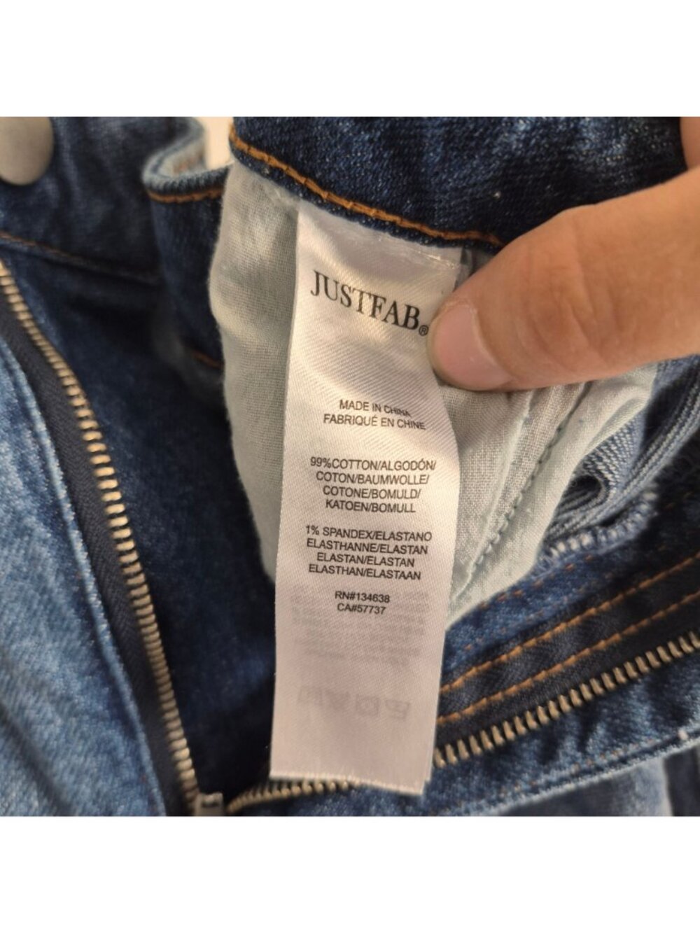 Justfab Womens High-Waisted Distressed Denim Jeans Size 32 Light Wash - Picture 8 of 8